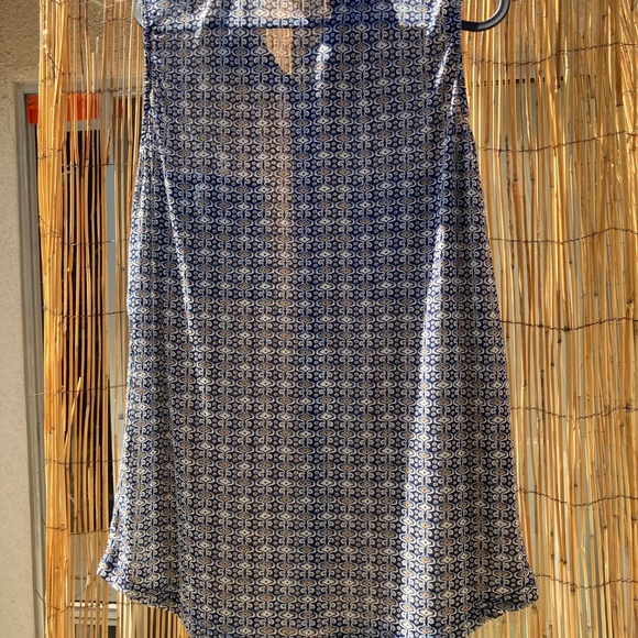 Button up Sleeveless Sheer Shirt with Metal Buttons - Picture 3 of 6